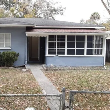 Rent this 3 bed house on 3217 Dellwood Avenue in Murray Hill, Jacksonville