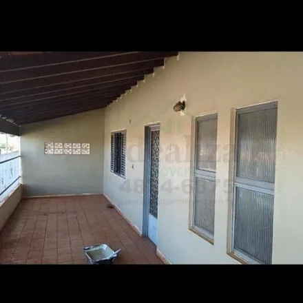 Buy this 3 bed house on Rua Eros Guerreiros Tangerinos in Jardim Canadá, Assis - SP