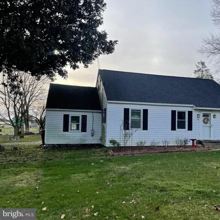 Buy this 3 bed house on 510 East Main Street in Linda Manor, Fruitland