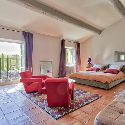 Rent this 7 bed house on 13810 Eygalières