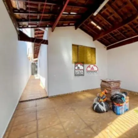 Rent this 3 bed house on Avenida Presidente Castelo Branco in Cidade Jardim, Caraguatatuba - SP