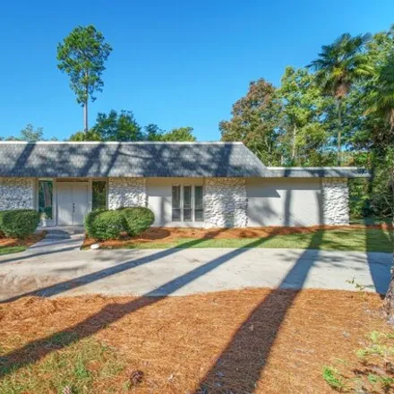 Buy this 4 bed house on 345 South 22nd Avenue in Hattiesburg, MS 39401