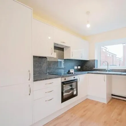 Image 3 - Waterfield Close, Limefield, BL9 6QG, United Kingdom - Townhouse for sale