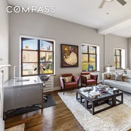 Image 2 - 434 West 20th Street, New York, NY 10011, USA - Apartment for sale