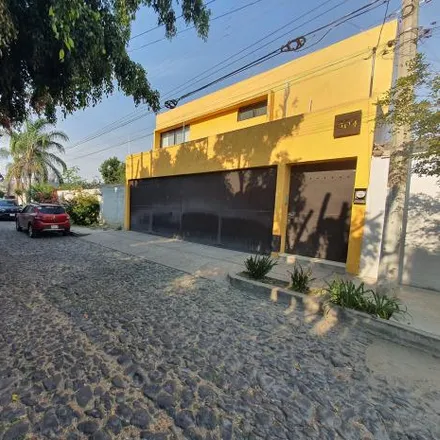 Buy this 3 bed house on Calle Abel Ayala in Seattle, 38901 Zapopan