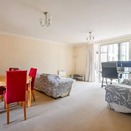 Rent this 2 bed apartment on 291 Boardwalk Place in London, E14 5GE