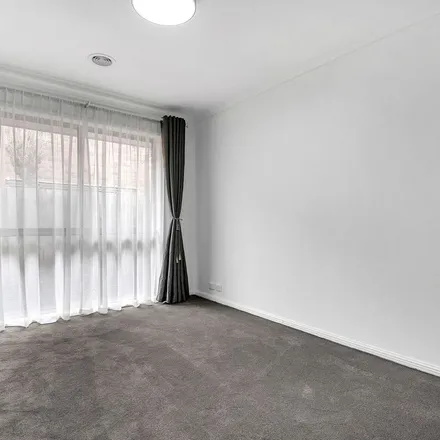 Image 3 - Springwood View, Bundoora VIC 3086, Australia - Apartment for rent