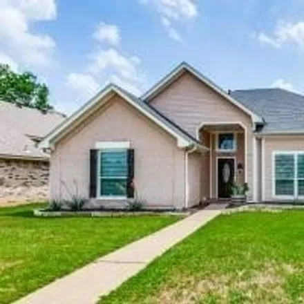 Buy this 3 bed house on 4904 Meadow Vista Place in Garland, TX 75043