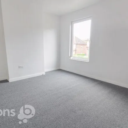 Image 7 - South Street/Richmond Road, South Street, Rotherham, S61 2NL, United Kingdom - Townhouse for rent