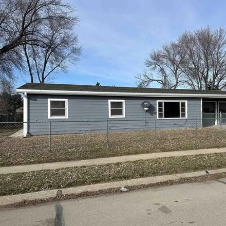 Buy this 3 bed house on 107 Delier Street in North Sioux City, SD 57049