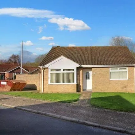 Buy this 3 bed house on Rogers Close in Hopton-on-Sea, NR31 9RS