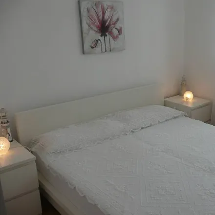 Rent this 4 bed house on 52475 Savudrija - Salvore