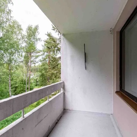 Image 2 - Kummihovi, 02460 Kirkkonummi, Finland - Apartment for rent