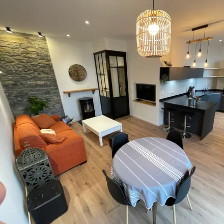 Rent this 3 bed apartment on 18 Rue du Port in 64700 Hendaye, France