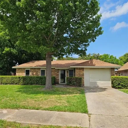 Buy this 3 bed house on 1685 Whiteoak Drive in Garland, TX 75040