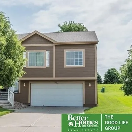 Buy this 3 bed house on 6689 North 142nd Street in Douglas County, NE 68164