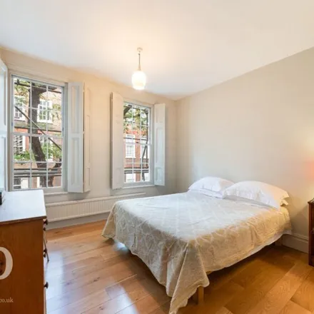Image 5 - 13 Millman Street, London, WC1N 3EP, United Kingdom - Apartment for rent