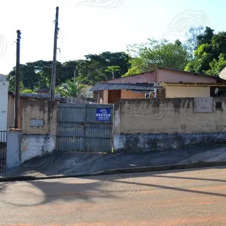 Buy this 3 bed house on Faculdades Integradas de Itararé in Rua Theodulo Pimentel, Jardim Regina