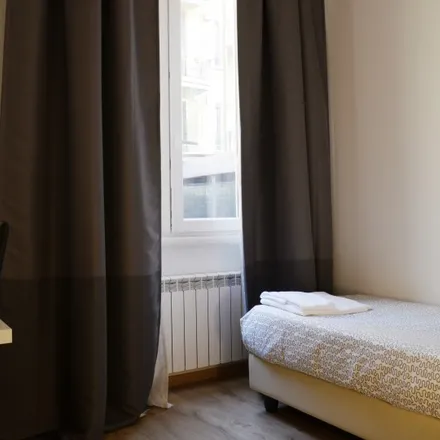 Rent this 5 bed room on Via Natale Battaglia in 39, 20131 Milan MI
