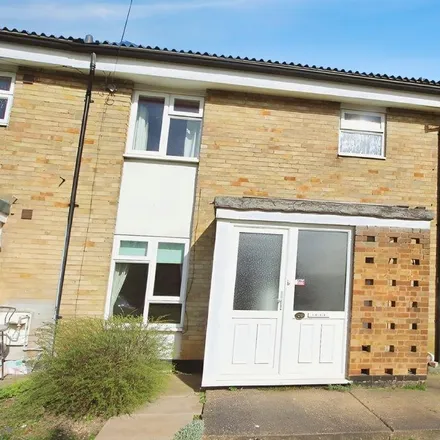 Rent this 3 bed townhouse on Colestrete Close in Colestrete, Stevenage