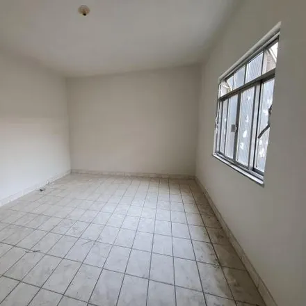 Rent this 1 bed apartment on Rua Costa Barros in Centro, São João de Meriti - RJ