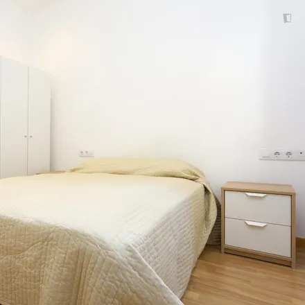 Rent this 2 bed apartment on Passatge de Batlló in 3, 08036 Barcelona