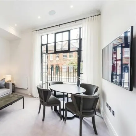 Rent this 1 bed room on Palace Wharf in 6-23 Rainville Road, London