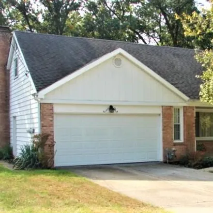 Buy this 4 bed house on 320 Morningside Drive in Battle Creek, MI 49015