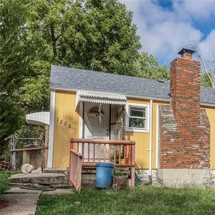 Buy this 3 bed house on 1500 North 24th Street in Kansas City, KS 66102