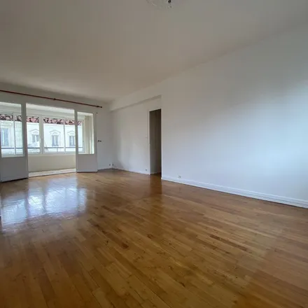 Rent this 4 bed apartment on 78 Rue Victor Hugo in 24000 Périgueux, France