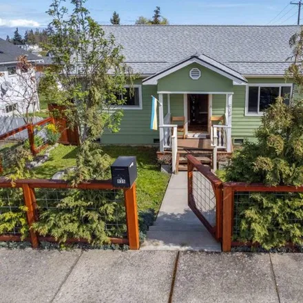 Buy this 2 bed house on 678 South Washington Street in Port Angeles, WA 98362