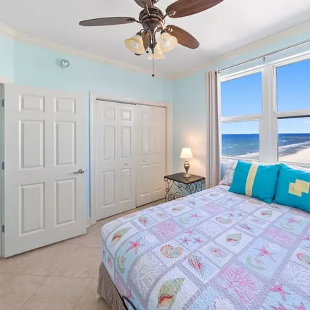 Rent this 3 bed condo on Panama City Beach