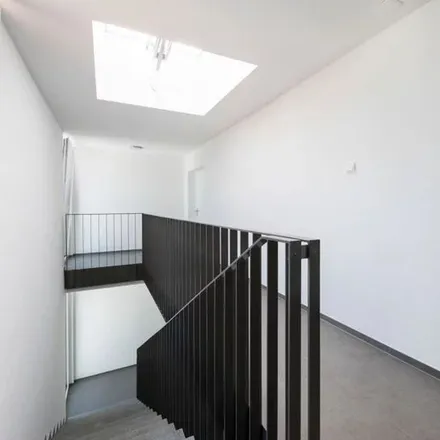Rent this 6 bed apartment on Kiosk Nordwest in Zürichstrasse, 4665 Oftringen