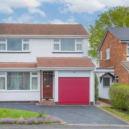 Buy this 3 bed house on Elm Grove in Lickey End, B61 0DX