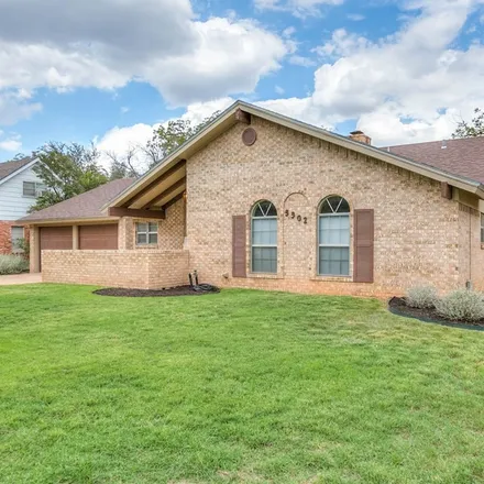 Image 3 - 3302 Lindenwood Drive, San Angelo, TX 76904, USA - House for sale