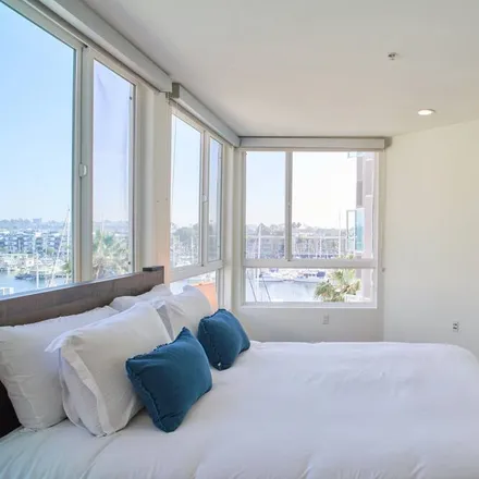Rent this 1 bed apartment on Marina del Rey in CA, 90292