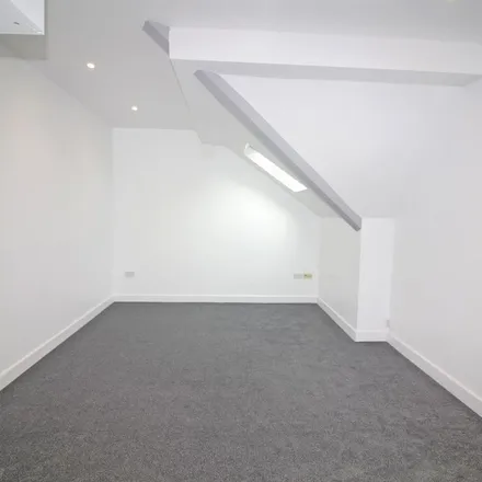 Image 5 - Pencisely Road, Cardiff, CF5 1DG, United Kingdom - Apartment for rent