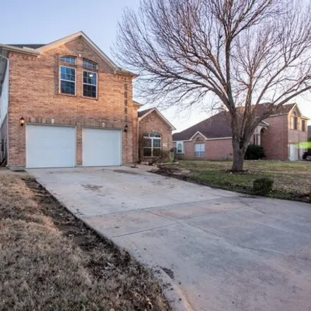 Buy this 4 bed house on 642 Kendal Drive in Mansfield, TX 76063