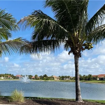 Image 3 - 2899 Sunset Pointe Circle, Cape Coral, FL 33914, USA - House for sale