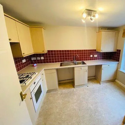 Image 2 - unnamed road, Mansfield Woodhouse, NG19 9DY, United Kingdom - Townhouse for rent