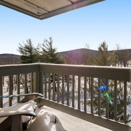 Image 4 - unnamed road, Killington Village, Killington, VT 05751, USA - Condo for sale