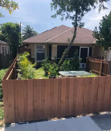 Buy this 3 bed house on 703 South A Street in Lake Worth Beach, FL 33460
