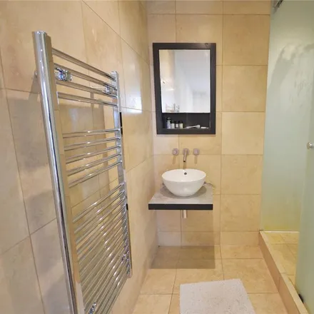 Image 7 - Vantage Quay, 3 Brewer Street, Manchester, M1 2ED, United Kingdom - Apartment for rent
