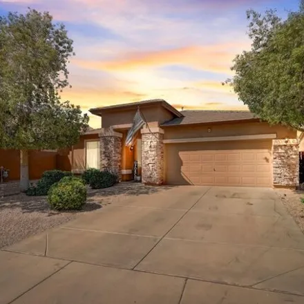 Buy this 3 bed house on 22 E Mill Reef Dr in Arizona, 85143
