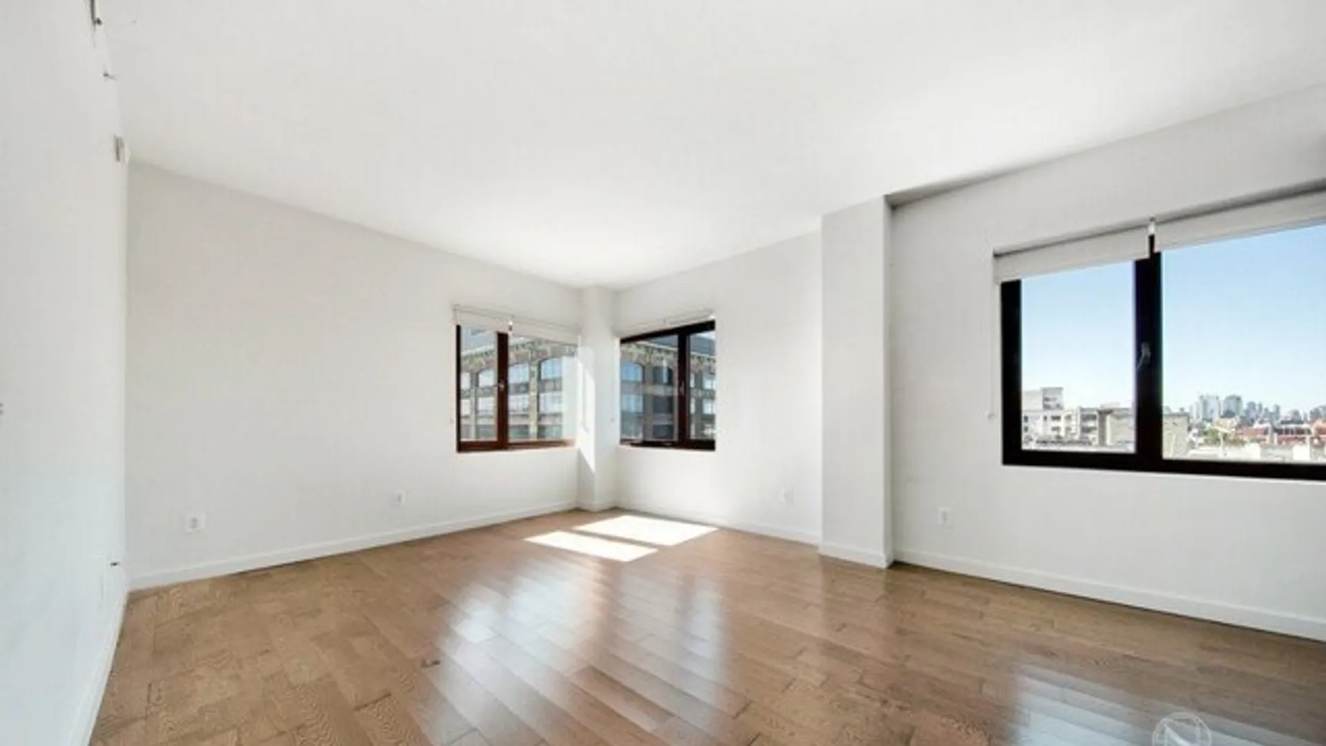 Hunters Landing, 11-39 49th Avenue, New York, NY 11101, USA | 1 bed apartment for rent