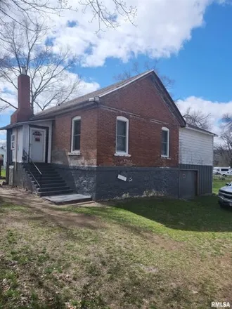 Buy this 2 bed house on 301 23rd Avenue North in Clinton, IA 52732