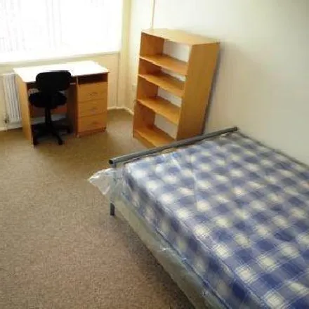 Image 2 - Thirlmere House, Roman Way, Metchley, B15 2SH, United Kingdom - Room for rent