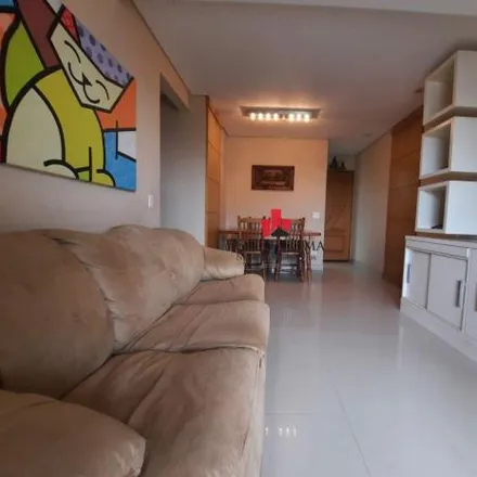 Buy this 3 bed apartment on Rua Isabel in Vila Esperança, São Paulo - SP