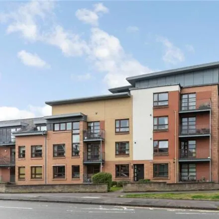 Buy this 2 bed apartment on Kilmarnock Road in Glasgow, G43 2BW