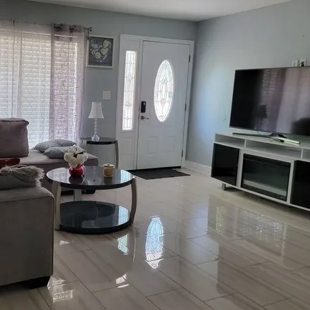 Image 2 - Tampa, FL - House for rent